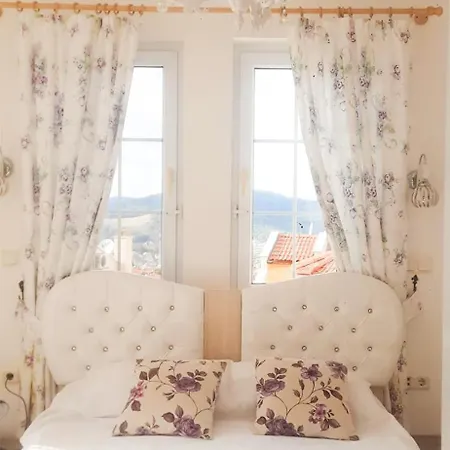 La Casa De Oludeniz, Ξενοδοχείο Φετιγιέ
